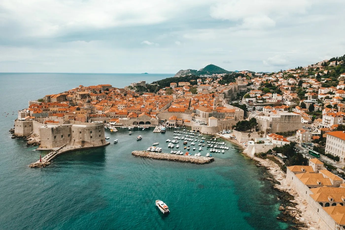 Azamara